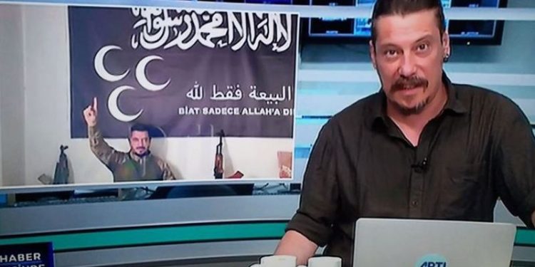 Erdoğan’ın ‘uzun kolu’ Almanya’ya uzandı: Gazeteci Erk Acarer’e Berlin’deki evinde bıçaklı saldırı