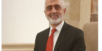 Gergerlioğlu Meclis’te: Kararın okunmasıyla gasp edilen Milletvekilliği iade edildi