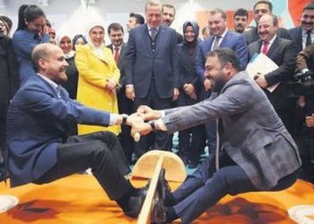 Saray’ın danışmanı Hamza Yerlikaya’nın avukatından ‘4 maaş’ açıklaması: 2 maaş alıyor