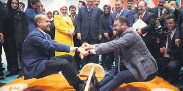 Saray’ın danışmanı Hamza Yerlikaya’nın avukatından ‘4 maaş’ açıklaması: 2 maaş alıyor