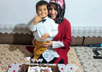 7,5 aylık hamile Huriye Acun bir haftadır tek kişilik hücrede