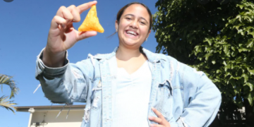 Queensland’da 13 yaşındaki kız, yerde bulduğu cipsten 20 bin Avustralya doları kazandı