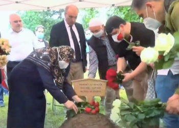 Herkesin Ağabeyi ‘Samsunlu Hoca’ya gözyaşı sel oldu: Mehmet Ali Şengül dualarla ebediyete uğurlandı