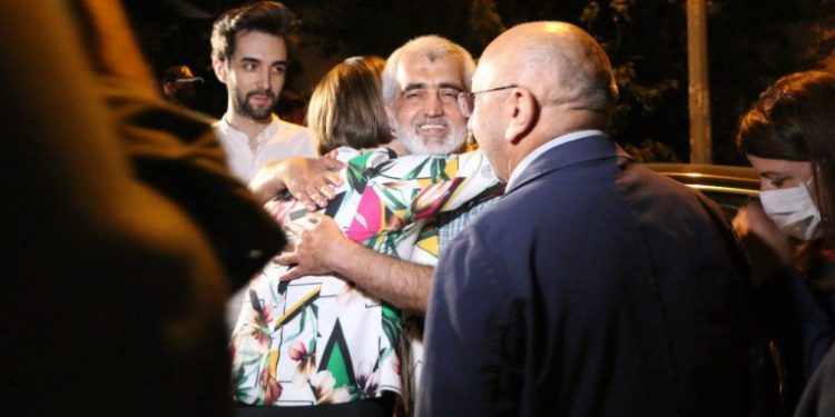 HDP’li Ömer Faruk Gergerlioğlu Cezaevi’nden tahliye oldu