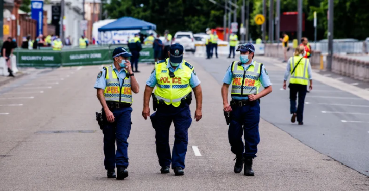 Sydney’de kuş uçurtulmuyor: Protestoculara karşı bine yakın polis ve asker sokakta