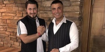 Çakma darbe tel tel: Ahmet Onay, 15 Temmuz gecesi Erdoğan öptüğü için gazilik almış