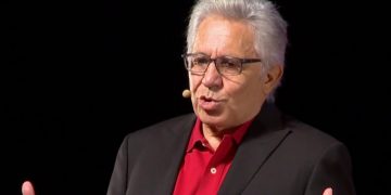 Zülfü Livaneli: Kimse benim ağzıma ‘FETÖ’ falan gibi o tabirleri takamaz