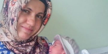 Sekiz aylık hamile Huriye Acun’u 20 gündür hücrede tutuyorlar