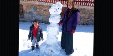 Umut babasız büyüdü şimdi de annesiz kaldı: Huriye Acun, 7,5 aylık hamile olmasına rağmen tutuklandı