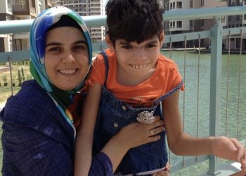 3 yıldır Almanya’da yaşıyordu: Babası KHK ile kapatılan okulda çalıştı diye eğitim hakkı engellenen Nurefşan vefat etti