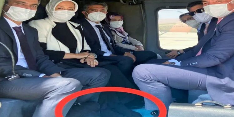 AKP’li Vekile tepki : Öznur  Çalık’ın 12 bin liralık ayakkabısı 4 aylık asgari ücret değerinde