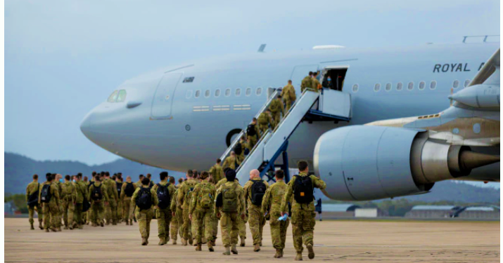 BAE’e ilk kafile ulaştı: Avustralya, Kabil’deki vatandaşlarını tahliye etmeye başladı