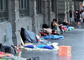 ARO’dan, COVID-19 için önemli adım: Evsizlere sıcak yemek ve gıda kampanyası