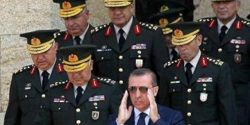 Milli Savunma Bakanlığı’ndan emekli askerlere ‘susun’ notu