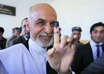 Afganistan Milli Savunma Bakanı: Cumhurbaşkanı Eşref Gani ve çetesi ülkeyi sattı