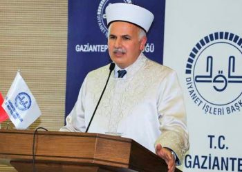 İl Müftüsü Hazırlar’dan skandal: Camilerde toplanan yardım parasıyla kendine makam aracı aldırdı