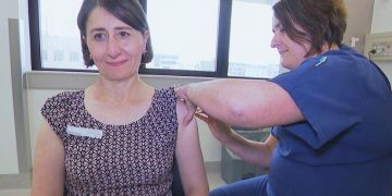 NSW Başbakanı Berejiklian: Virüsü durdurmak istiyorsak aşı vurmada zaman kaybetmeyin