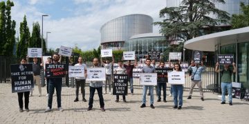 Harbiyeliler, AİHM kapısında devre arkadaşlarının hakkını arıyor