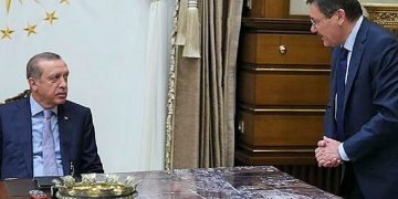 Akın İpek, Melih Gökçek’i misafirliğe gittiği evi soyan hırsıza benzetti