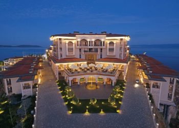 Başbakan Menderes’in asıldığı Yassıada’ya ‘mahremiyeti en üst düzeyde’ otel yapıldı