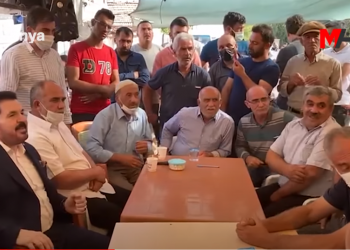 Dedeoğulları taziyesinde AKP’li Belediye Başkanı Sayan’a tepki: Biz saf değiştirenlerden değiliz