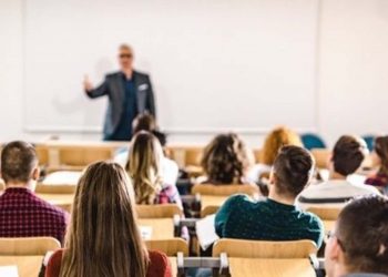 Vakıf üniversitesi ‘babası KHK’lı’ diye YKS’de ilk 100’e giren öğrenciyi burslu kaydetmedi