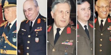 28 Şubat davasında ceza alan 13 emekli generalin rütbeleri söküldü