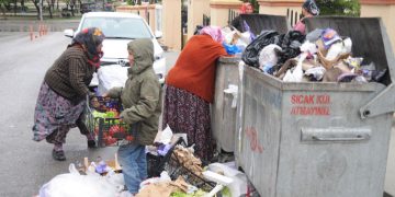 Afrika’yı yazan Erdoğan’a tepki: Dükkanları kapatarak, yaptığın on binlerce euroluk alışverişleri de yazdın mı?