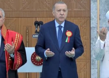 Ülkeyi AİHM’de mahkum ettiren Adaletin, ruhuna el Fatiha: Akarca-Erdoğan-Erbaş üçlüsü sosyal medyada viral oldu