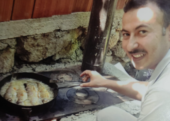 AYM’den hak ihlali kararı: KHK’lı Eyüp öğretmen oruçluyken Afyon Emniyeti’nde copla işkence görmüştü