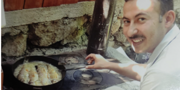 AYM’den hak ihlali kararı: KHK’lı Eyüp öğretmen oruçluyken Afyon Emniyeti’nde copla işkence görmüştü