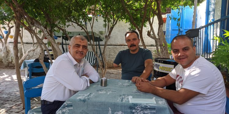 Gergerlioğlu ve Saçılık’ı evinde misafir eden KHK’lı Semih Akkuş’a ‘gözdağı’ operasyonu