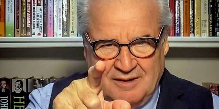 Yazar Bayraktaroğlu: Bürokraside işlerini iyi yapan Cemaat’in ne kadar parlak çocuğu varsa hepsi gitti