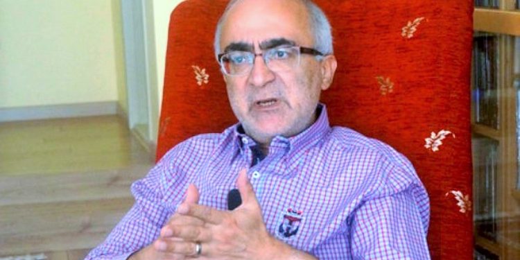 Eski AKP’li Çamuroğlu AKP için:  Bu ülkenin başına gelmiş en büyük felakettir