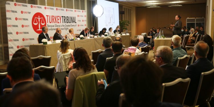 Türk Büyükelçiliği, Turkey Tribunal’i susturmaya çalıştığını itiraf etti