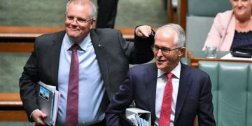 Eski Başbakan’dan halefine ağır eleştiri: Morrison doğru davranmadı, Fransa’yı bilerek aldattı