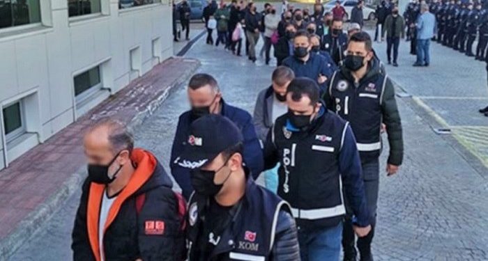 Cezaevindeki tutsakların ailelerine ‘süt yardımı’ yapmak suç sayıldı: Cadı avıyla 19 kişi tutuklandı