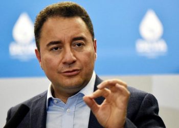 Ali Babacan: Bakanlar Kurulu’nda boş kağıtlar imzalanıyor, KHK’lar da öyle
