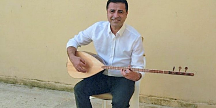 Demirtaş’tan savunma: Cezalardan korkmuyorum, Türkiye umudunu kaybetmesin