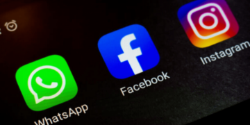 Facebook, Instagram ve Whatsapp çöktü: Kişisel veriler güvende mi?