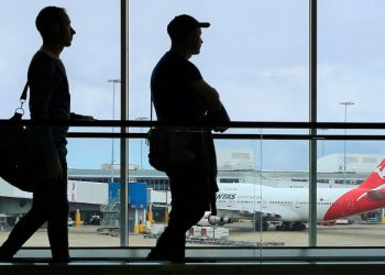 Covid 19 önlemleri gevşetildi: Avustralya 18 ay sonra  yurtdışına seyahat kapılarını açılyor