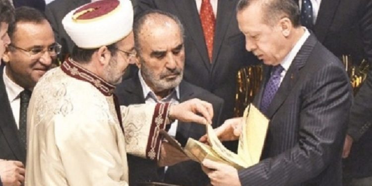 Partili Saray’ın Müftüsü kimdir?