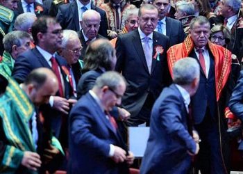 ‘Beni kullandılar’ diyen savcı şimdi emeklilik peşinde