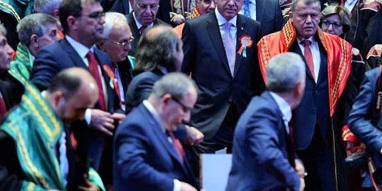 ‘Beni kullandılar’ diyen savcı şimdi emeklilik peşinde