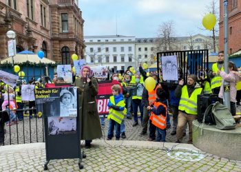 Dünya Çocuk Hakları Gününde, Erdoğan rejimi lanetlendi: Almanya’dan ‘Tutsak bebekler ve anneleri’ bırakın çağrısı