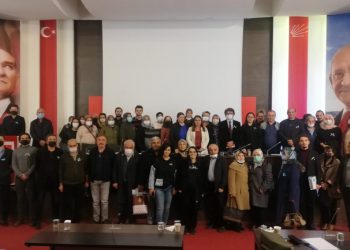 CHP tutuklu askeri öğrencilerin ailelerini ağırladı: Adalet taleplerini dinledik