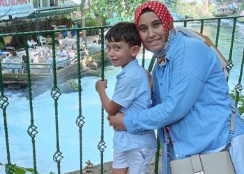 Düşük tehlikesi var: AKP rejimi, hamile Dudu Arduç’u 53 gündür cezaevi karantina koğuşunda tutuyor