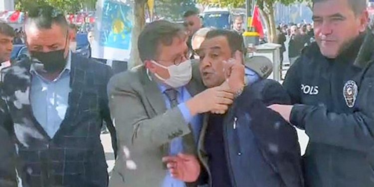 İYİ Partili Lütfü Türkkan: Kötü sözler söylemişim, milletimizden özür dilerim