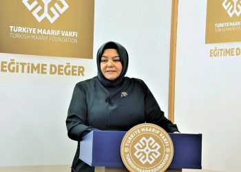 Üç maaş birden alıyor: Aile eski bakanı Ayşen Gürcan, imam hatip lisesi müdürü oldu
