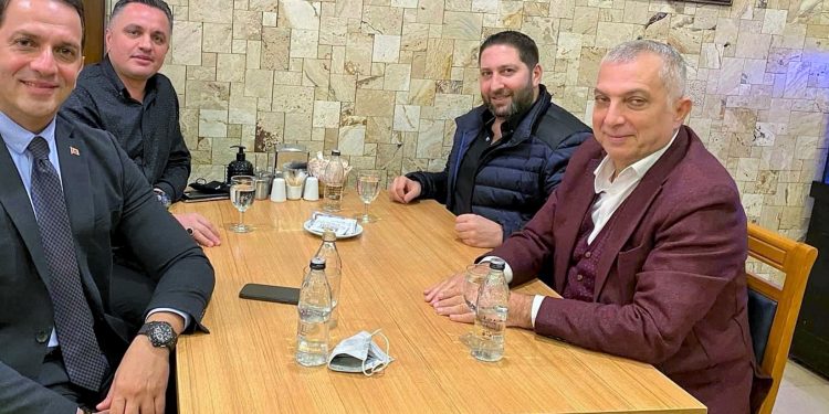 Peker’den ‘eski dostum’ dediği AKP’li Metin Külünk’e: Bu nasıl sahtekarlık, nasıl bir rezillik